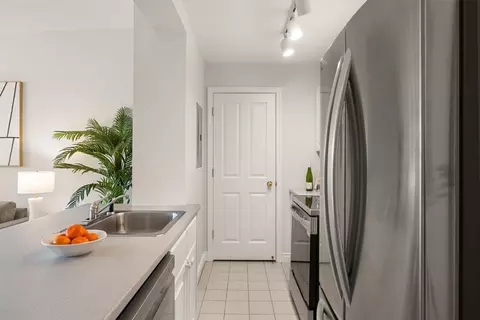 Kitchen - 4 Charlesgate E #407, Boston, MA 02215 photo 3 of 3