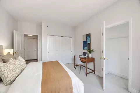 Bedroom - 4 Charlesgate E #407, Boston, MA 02215 photo 2 of 4