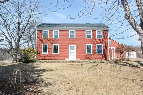 38 E Brookfield Rd, North Brookfield, MA 01535