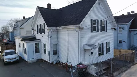 16 Roan Ct, Brockton, MA 02301