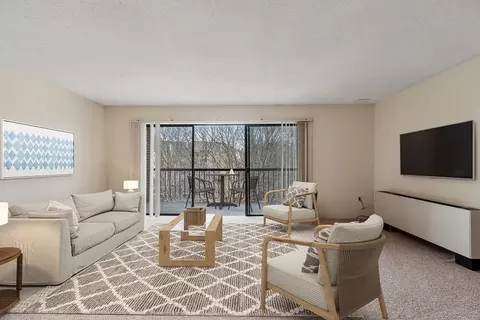 2 Summit Dr #47, Reading, MA 01867 photo 7