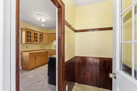 15 Abbott St, Gardner, MA 01440 photo 14