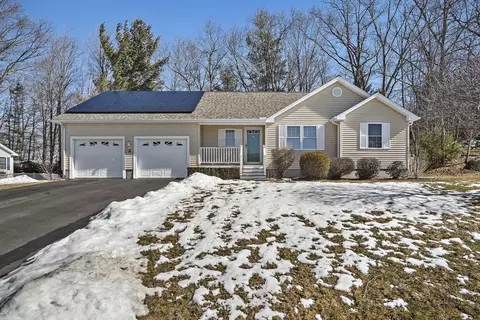 2 Bayberry, Auburn, MA 01501