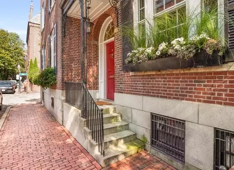 50 Brimmer St, Boston, MA 02108