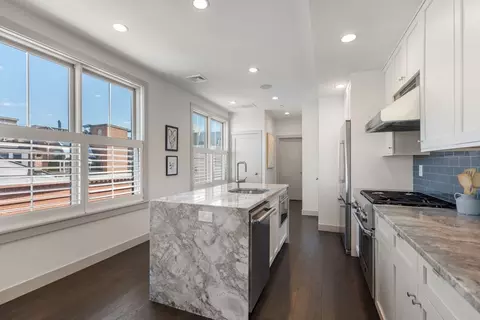 309 E St #41, Boston, MA 02127 photo 5