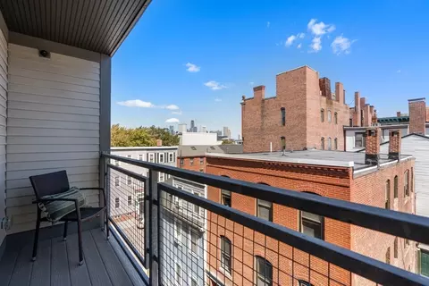 309 E St #41, Boston, MA 02127 photo 9