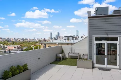 309 E St #41, Boston, MA 02127 photo 17