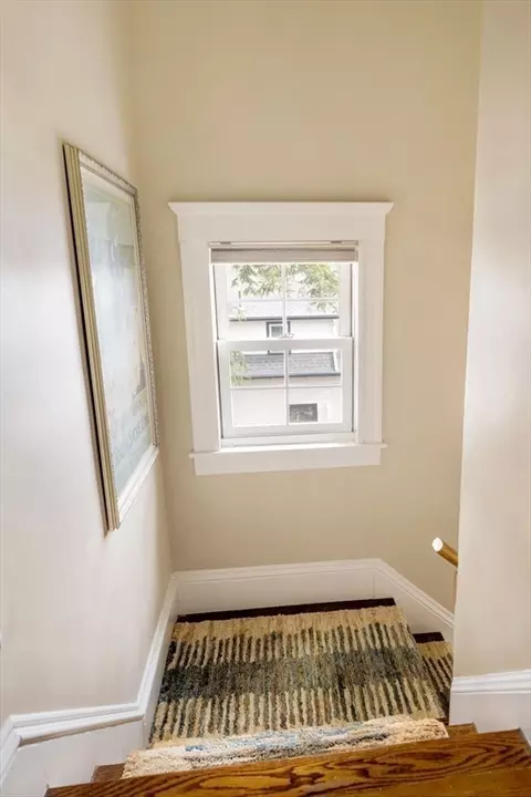 Entry Way - 9 Eastern Ave, Arlington, MA 02476 photo 4 of 5
