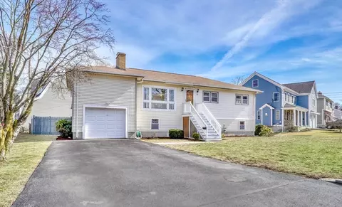 173 Overlook Rd, Arlington, MA 02474