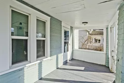 93 Bristol St, Springfield, MA 01109 photo 3