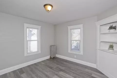 93 Bristol St, Springfield, MA 01109 photo 8