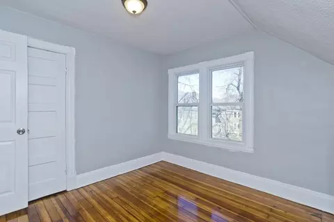 93 Bristol St, Springfield, MA 01109 photo 23