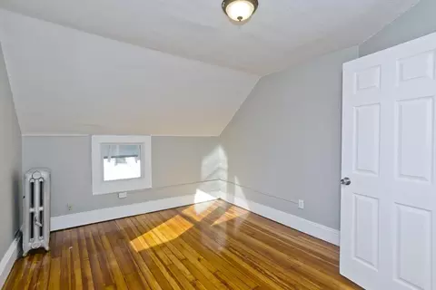 93 Bristol St, Springfield, MA 01109 photo 15