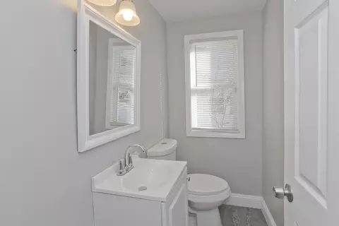 93 Bristol St, Springfield, MA 01109 photo 14