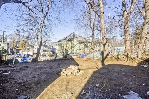 93 Bristol St, Springfield, MA 01109 photo 24
