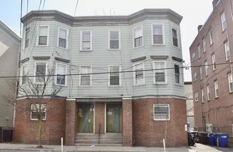 204-206 Washington St, Somerville, MA 02143