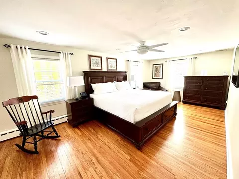 Bedroom - 43 E Border Rd, Malden, MA 02148 photo 4 of 5
