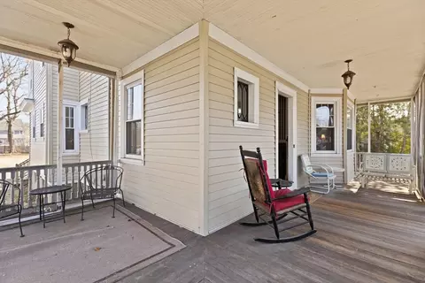 38 Riverside Pl, Walpole, MA 02081 photo 4