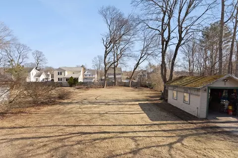 38 Riverside Pl, Walpole, MA 02081 photo 9