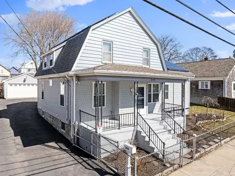 344 Anthony St, Fall River, MA 02721