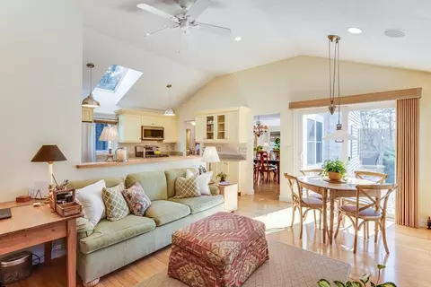 28 Butten Mews #28, Plymouth, MA 02360