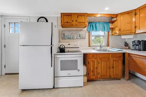 357 Phillips Rd, Sandwich, MA 02563 photo 10