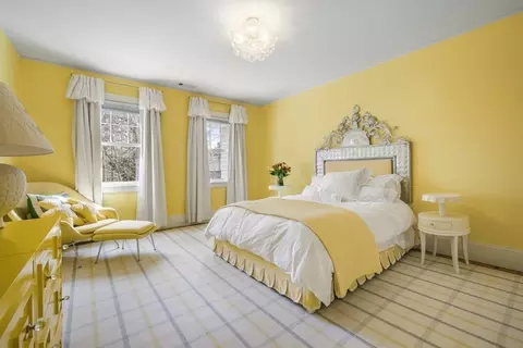 Bedroom - 21 Cushing Rd, Wellesley, MA 02481 photo 3 of 4