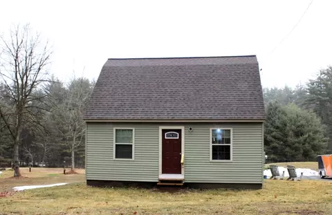 367 Country Club Rd, Greenfield, MA 01301