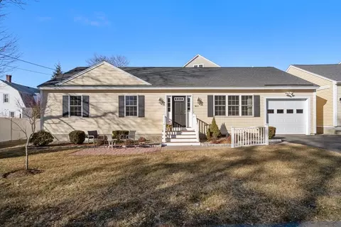 30 Arthur St #2, Maynard, MA 01754