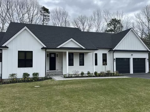 22 Casper Cir, Mashpee, MA 02649