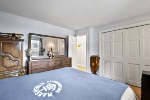 Bedroom - 976 Plain St #48, Marshfield, MA 02050 photo 4 of 5
