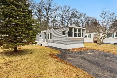72 Cypress Rd, Taunton, MA 02780