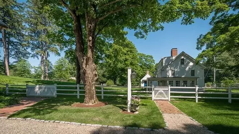 968 Bay Rd, Hamilton, MA 01982 photo 5