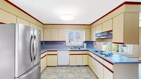 33 Gregory Rd, Wakefield, MA 01880 photo 5