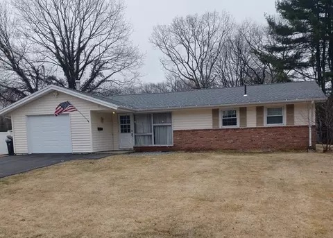37 Bernard Cir, Brockton, MA 02302