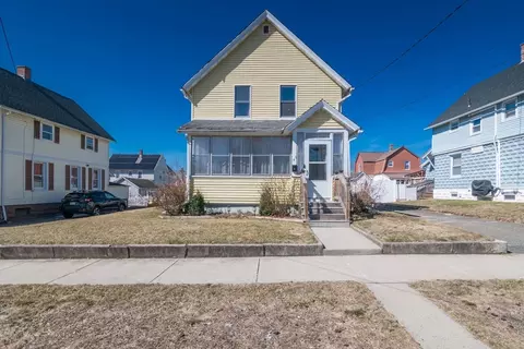45 Duke St, Ludlow, MA 01056