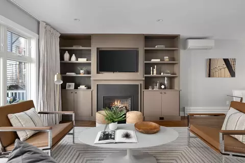 494 E 7th St, Boston, MA 02127 photo 4