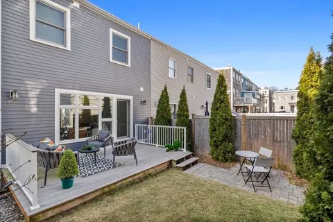 494 E 7th St, Boston, MA 02127 photo 34