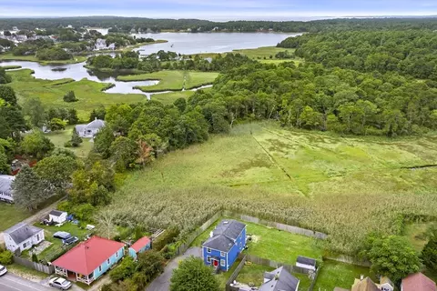 View/Area - 294 Onset Ave, Wareham, MA 02571 photo 3 of 9