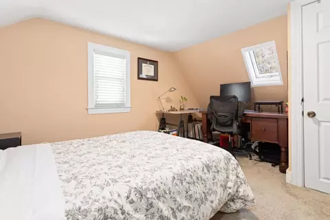 Bedroom - 6 Sunset Dr, Beverly, MA 01915 photo 5 of 8