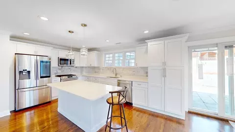 443 Poplar St, Boston, MA 02131