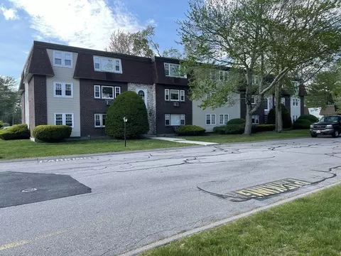 180 Main St #4107, Bridgewater, MA 02324