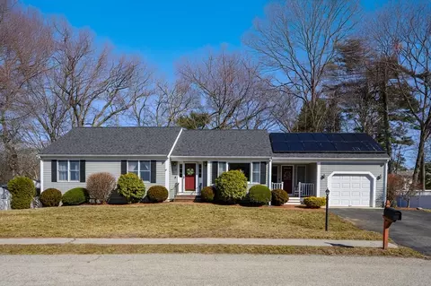 27 Michele Dr, Weymouth, MA 02190