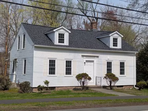 99 N Main St, Deerfield, MA 01373