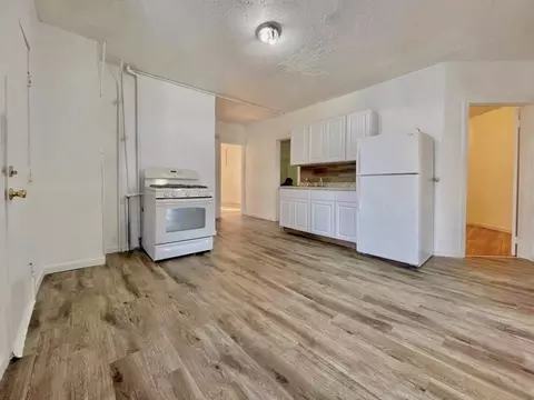 Kitchen - 28 Randall Pl, Springfield, MA 01108 photo 3 of 3