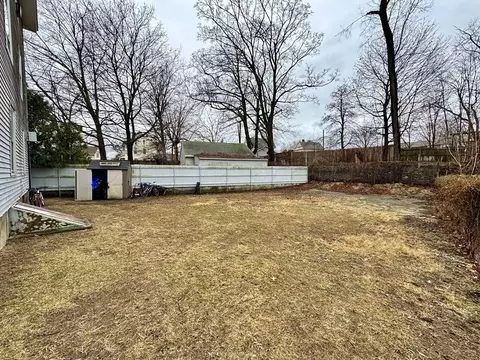 Exterior - 28 Randall Pl, Springfield, MA 01108 photo 2 of 2
