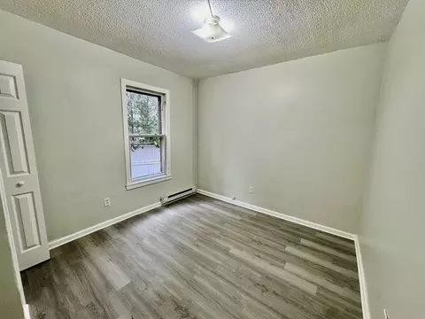 Bedroom - 28 Randall Pl, Springfield, MA 01108 photo 1 of 3