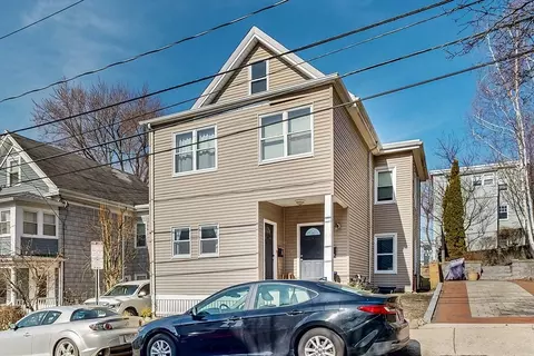 47 Newbury St, Somerville, MA 02144