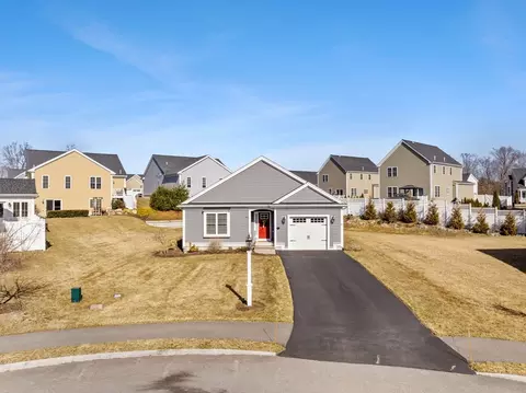 125 Partridge View Ln, Wrentham, MA 02093