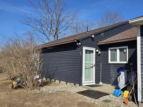 43 Tamarack Dr #43, Amherst, MA 01002